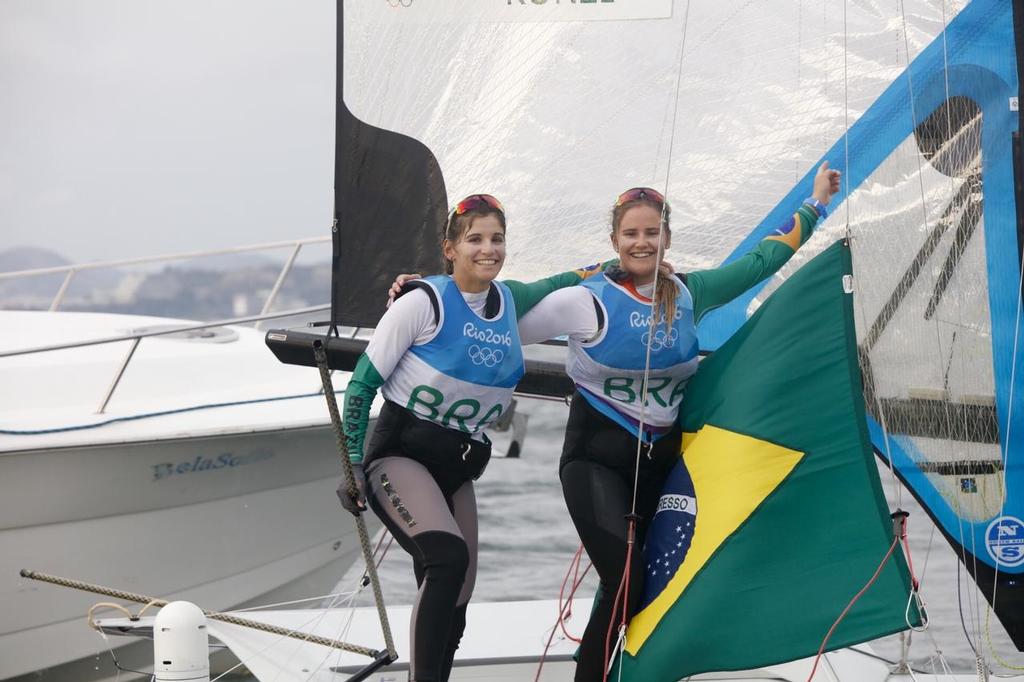 Gold for Martine Grael and Kahena Kunze (BRA) in the Women’s 49erFX class at the Rio 2016 Olympic Sailing Competition © Sailing Energy/World Sailing